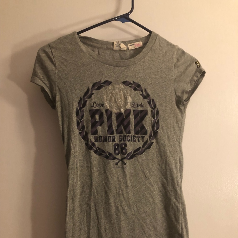 Pink t shirt